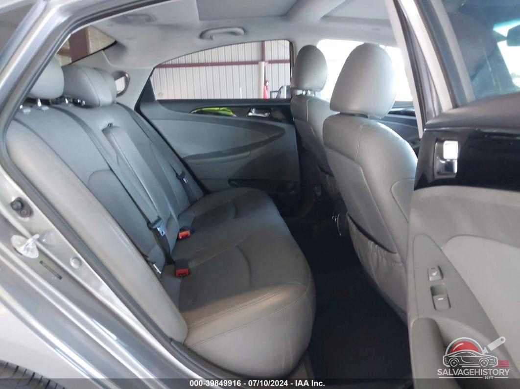 5NPEC4AC5DH628562 2013 HYUNDAI SONATA photo no. 8