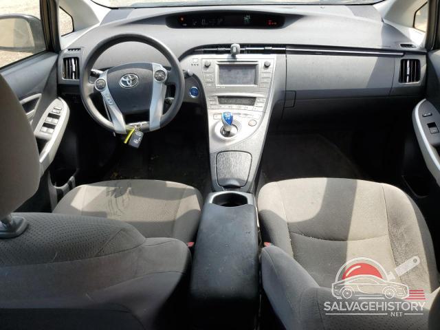 JTDKN3DU3E0391824 2014 TOYOTA PRIUS photo no. 8