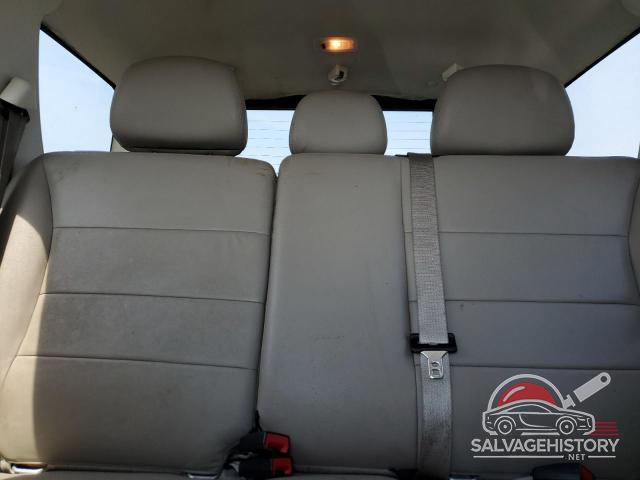 1FMCU4K34BKA33652 2011 FORD ESCAPE photo no. 10