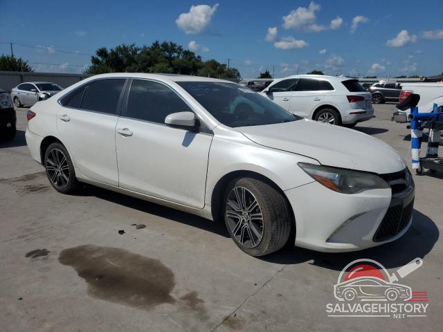 4T1BF1FK5GU502250 2016 TOYOTA CAMRY photo no. 4