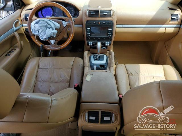 WP1AA2AP6ALA04996 2010 PORSCHE CAYENNE photo no. 8