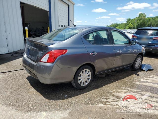 3N1CN7AP8JL877197 2018 NISSAN VERSA photo no. 3