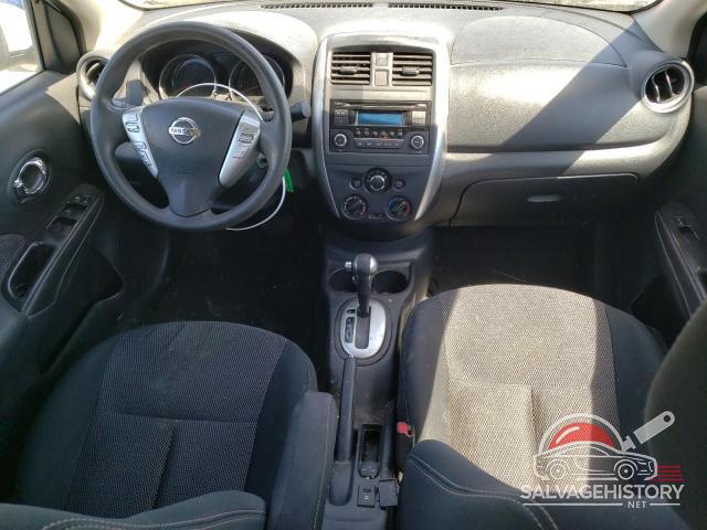 3N1CN7AP8FL806458 2015 NISSAN VERSA photo no. 8