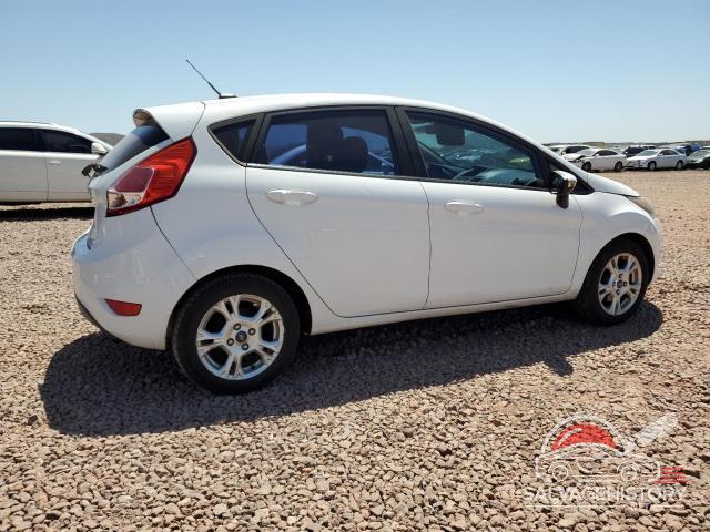 3FADP4EJ8FM211657 2015 FORD FIESTA photo no. 3