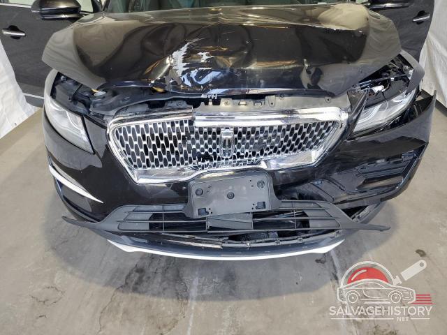 5LMCJ3C95KUL08551 2019 LINCOLN MKC photo no. 12