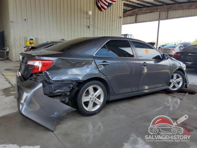 4T1BF1FK9CU148131 2012 TOYOTA CAMRY photo no. 3