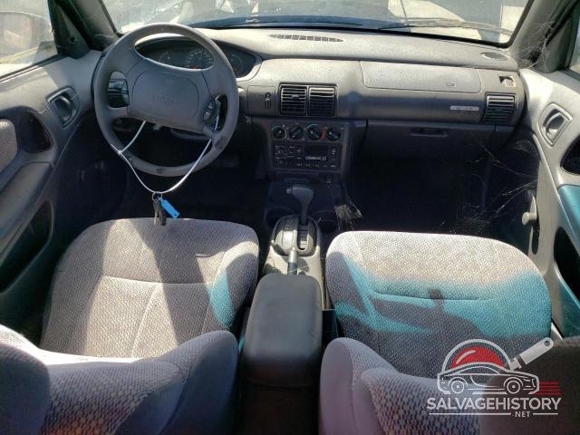 1B3ES47C8WD564358 1998 DODGE NEON photo no. 8