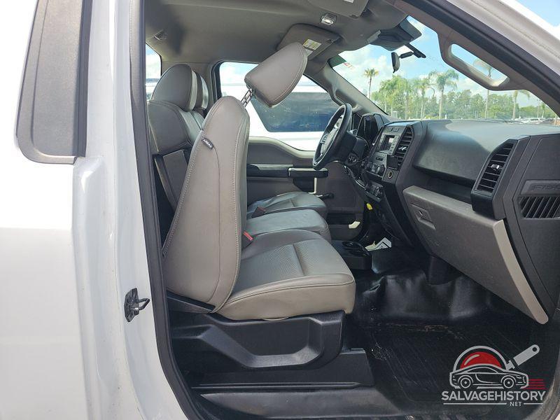 1FTMF1EB0KKE24723 2019 FORD F-150 photo no. 2