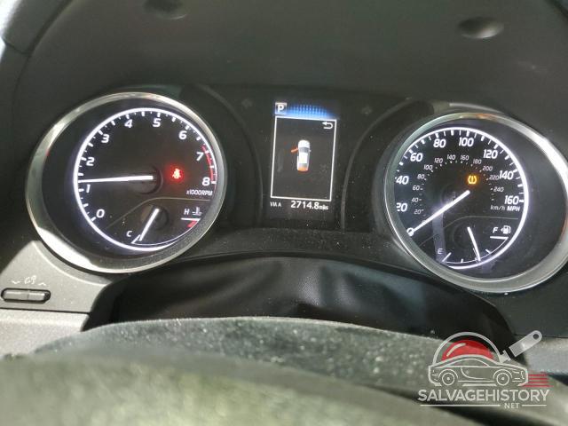 4T1B11HK3JU055601 2018 TOYOTA CAMRY photo no. 9