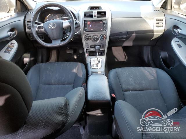 2T1BU4EE6DC002842 2013 TOYOTA COROLLA photo no. 8