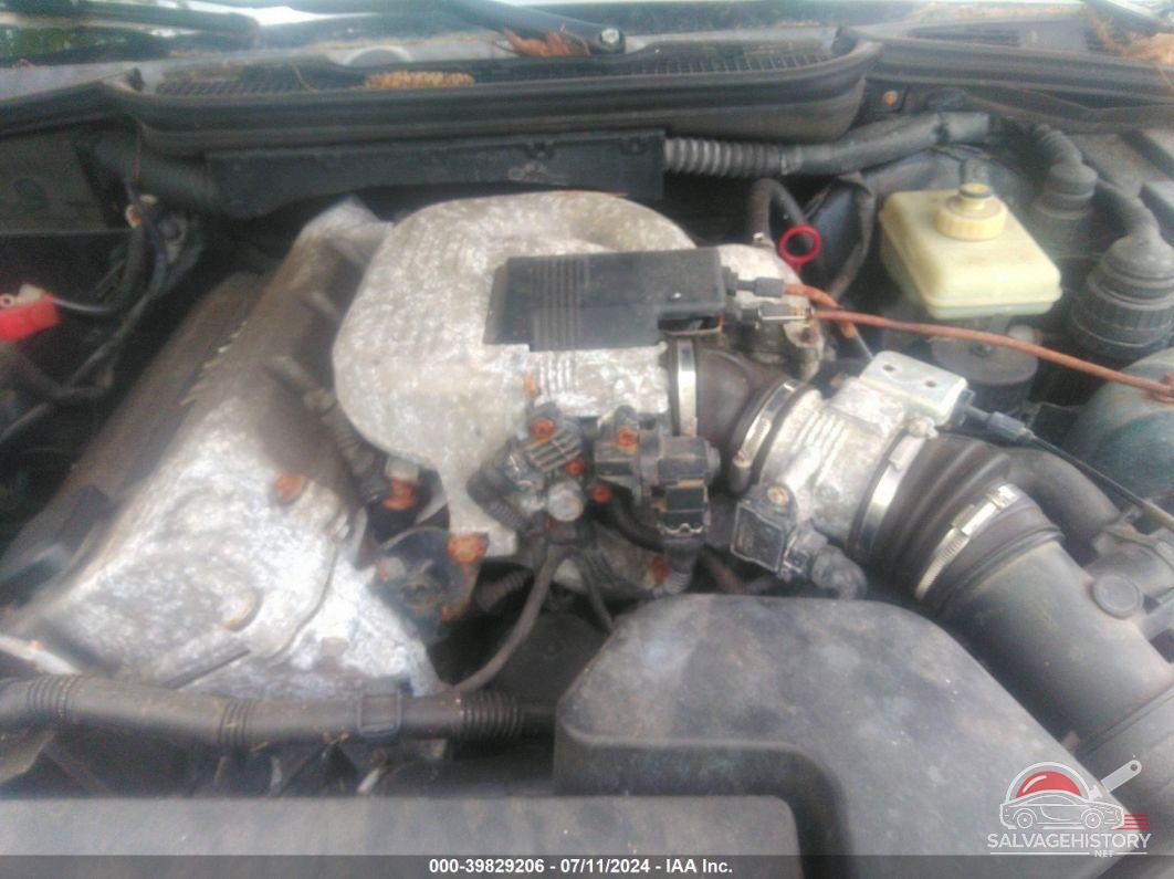 WBACG7327WKC30369 1998 BMW 318TI photo no. 10