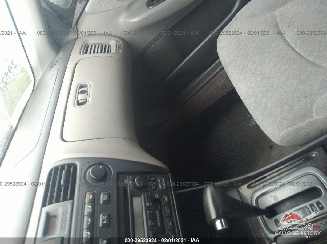 JHMCG56792C013906 2002 HONDA ACCORD SDN photo no. 6