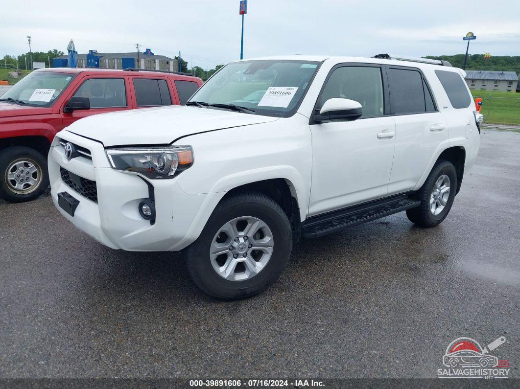 JTEMU5JR1M5923589 2021 TOYOTA 4RUNNER photo no. 2