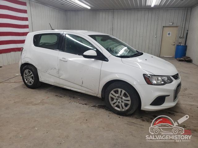 1G1JG6SB3L4134525 2020 CHEVROLET SONIC photo no. 4
