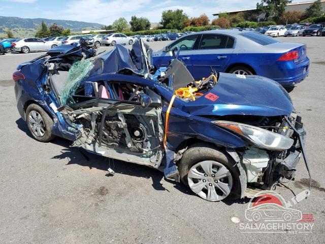 5NPDH4AE6GH700677 2016 HYUNDAI ELANTRA photo no. 4