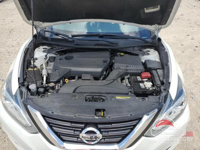 1N4AL3AP5HC488628 2017 NISSAN ALTIMA photo no. 11