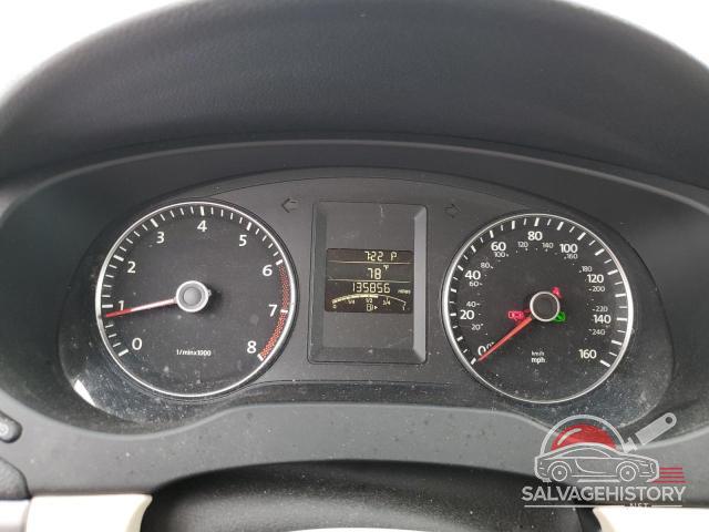 3VWLP7AJ6CM470315 2012 VOLKSWAGEN JETTA photo no. 9