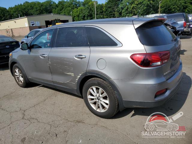 5XYPGDA58KG441447 2019 KIA SORENTO photo no. 2