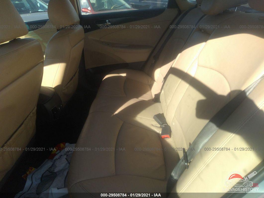 5NPEC4AC1BH283785 2011 HYUNDAI SONATA photo no. 8