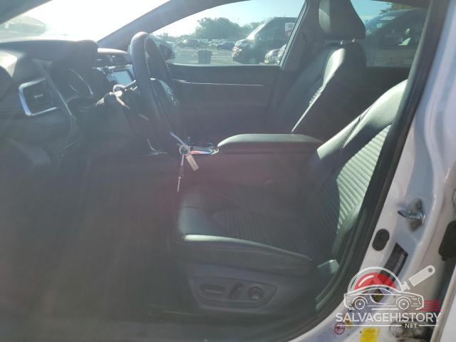 4T1B11HK2JU654392 2018 TOYOTA CAMRY photo no. 7