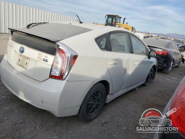 JTDKN3DU8F0483707 2015 TOYOTA PRIUS photo no. 3