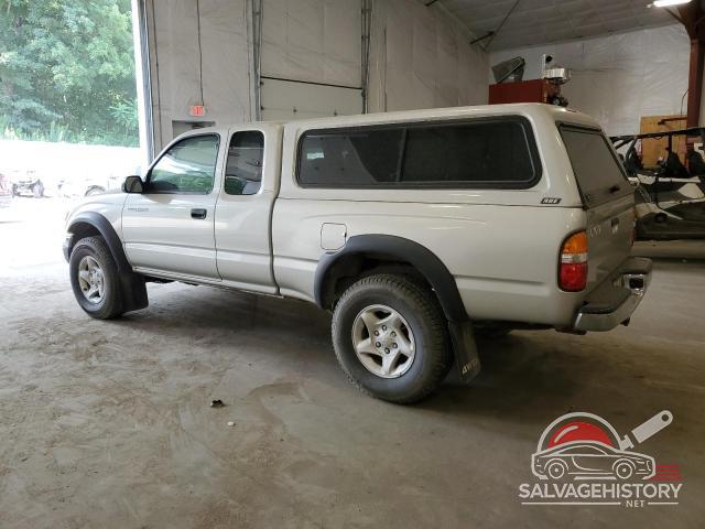 5TEWN72N74Z375709 2004 TOYOTA TACOMA photo no. 2