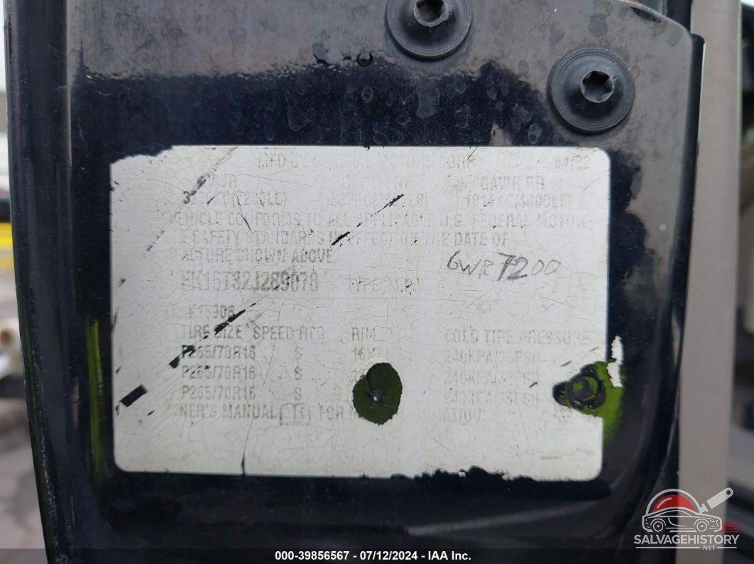 1GKFK16T32J289078 2002 GMC YUKON XL 1500 photo no. 9