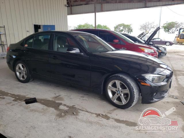 WBA3C1C50FP854131 2015 BMW 3 SERIES photo no. 4