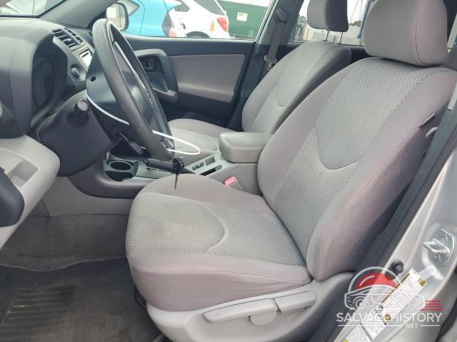 JTMBD33V575111307 2007 TOYOTA RAV4 photo no. 7