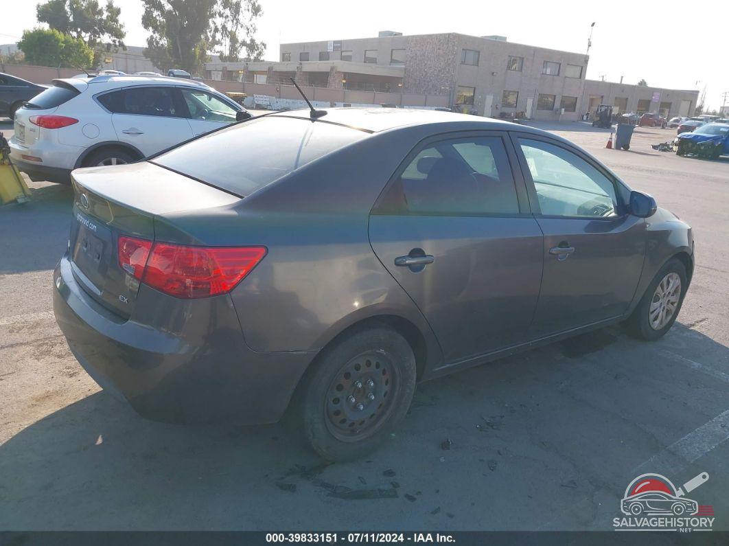 KNAFU4A2XB5450179 2011 KIA FORTE photo no. 4