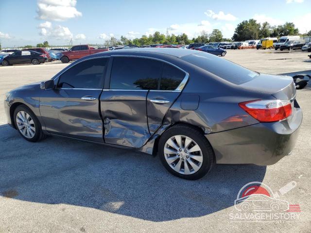 1HGCR2F71DA022299 2013 HONDA ACCORD photo no. 2
