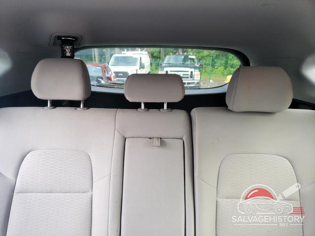 KM8J23A42KU932516 2019 HYUNDAI TUCSON photo no. 10
