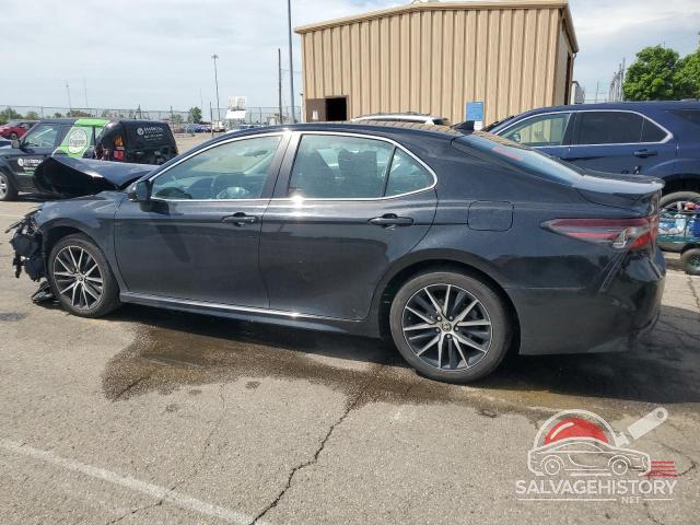 4T1G11AK5NU054701 2022 TOYOTA CAMRY photo no. 2