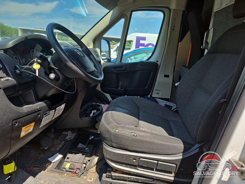 3C6TRVDG7GE128459 2016 RAM PROMASTER 2500 photo no. 8