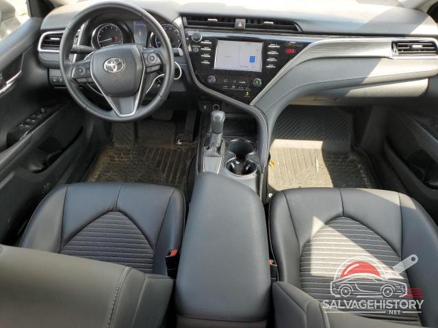 4T1B11HK4JU118771 2018 TOYOTA CAMRY photo no. 8