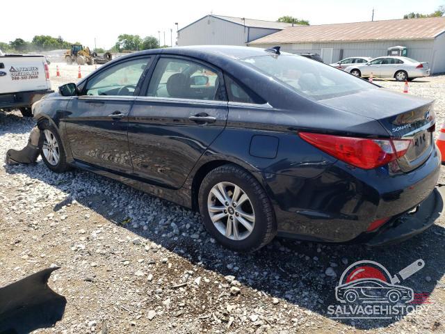 5NPEB4AC0EH857607 2014 HYUNDAI SONATA photo no. 2