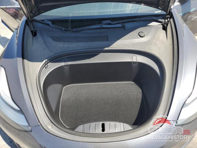 5YJ3E1EA3JF153481 2018 TESLA MODEL 3 photo no. 11