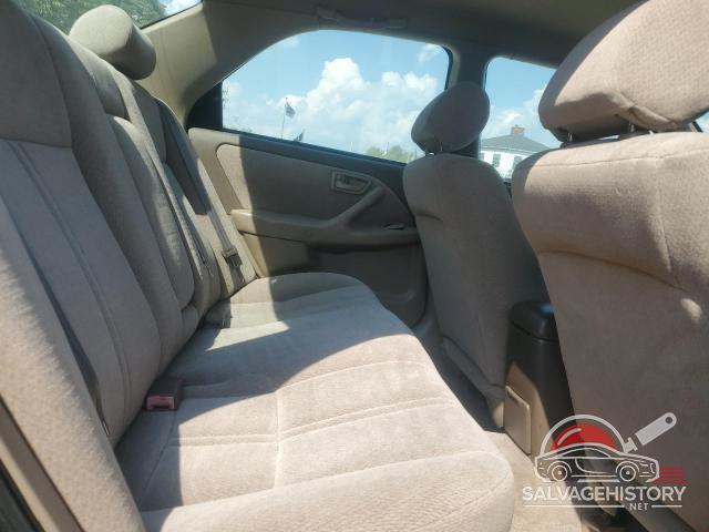 4T1BF22K21U120048 2001 TOYOTA CAMRY photo no. 10