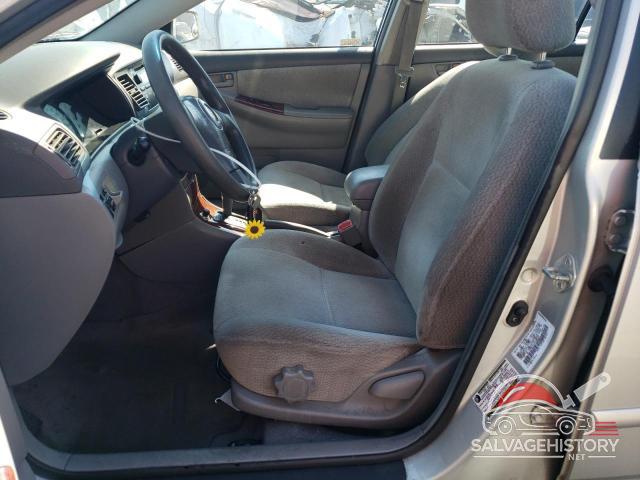 1NXBR32EX4Z243558 2004 TOYOTA COROLLA photo no. 7