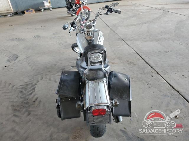 1HD1GP1176K318161 2006 HARLEY-DAVIDSON FX photo no. 4