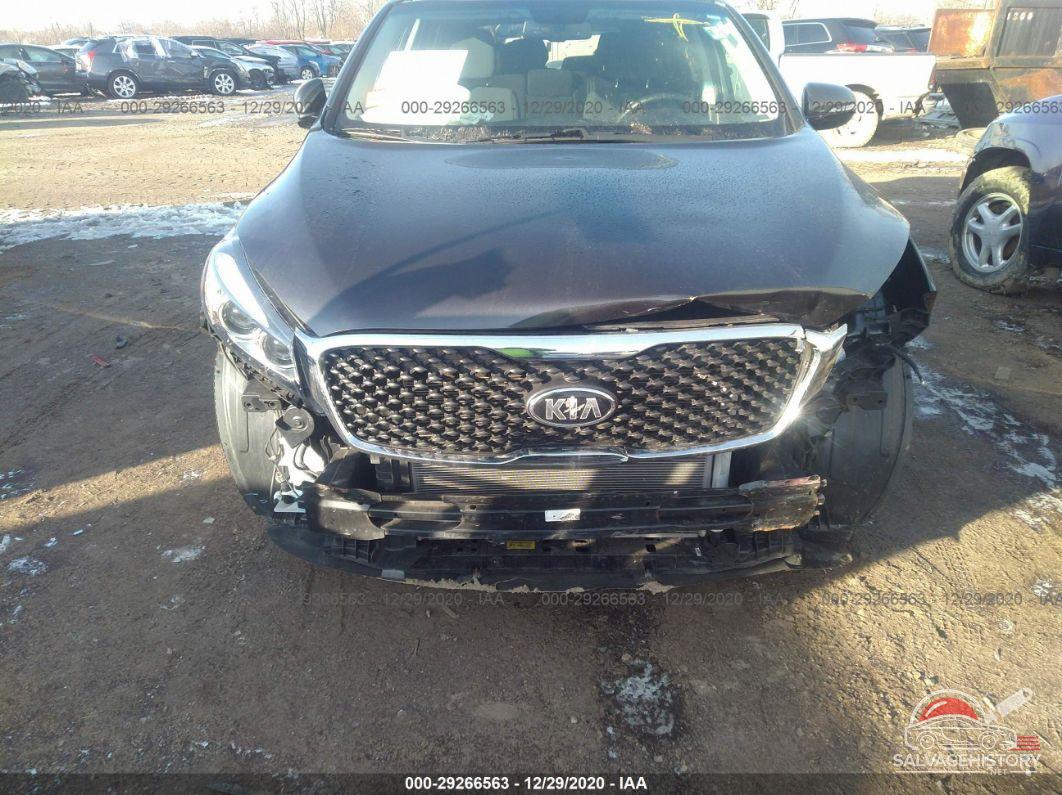 5XYPG4A50HG318668 2017 KIA SORENTO photo no. 6