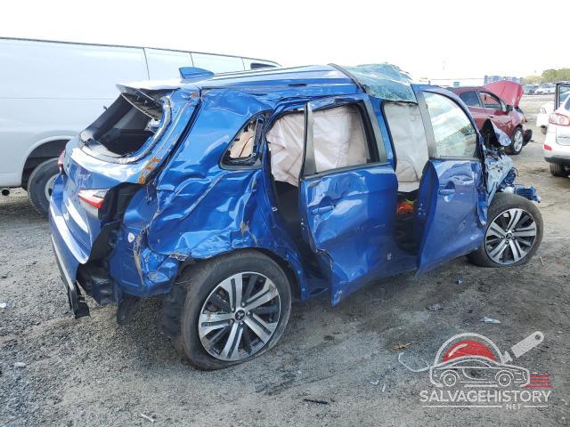 JA4APUAU8MU022135 2021 MITSUBISHI OUTLANDER photo no. 3