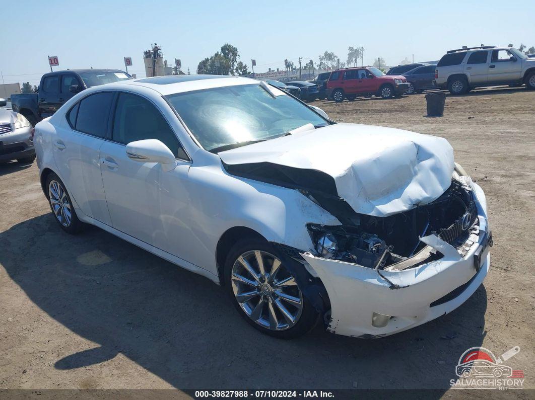 JTHBF5C29A5124384 2010 LEXUS IS 250 photo no. 2