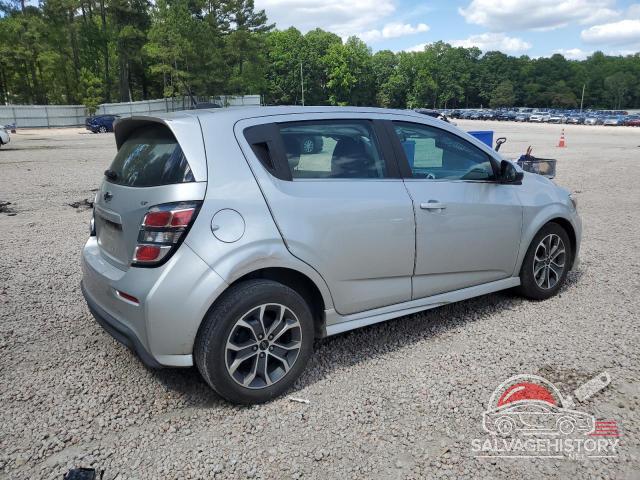 1G1JD6SH2J4130458 2018 CHEVROLET SONIC photo no. 3