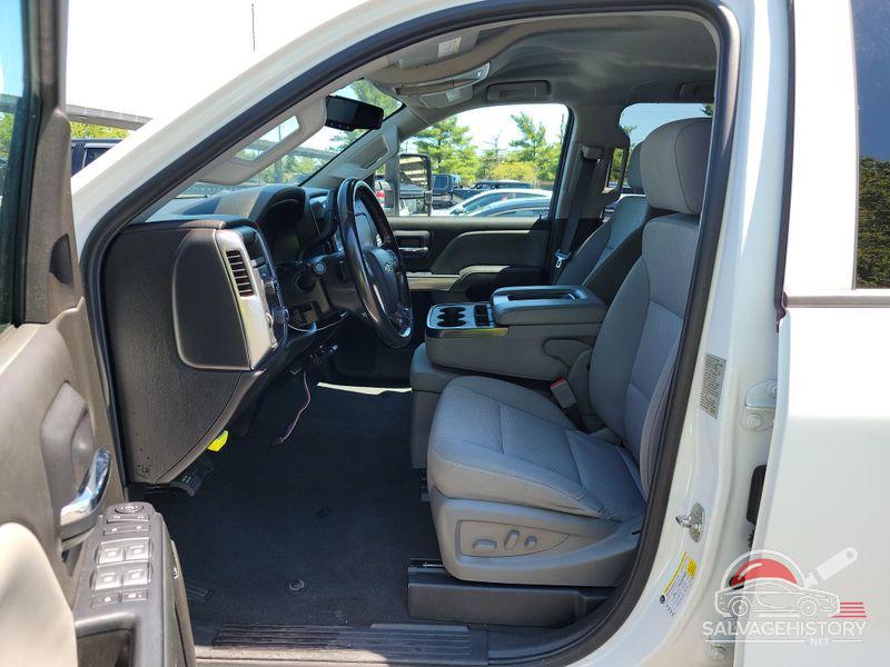 1GC1KSEG2KF246712 2019 CHEVROLET SILVERADO 2500HD photo no. 4