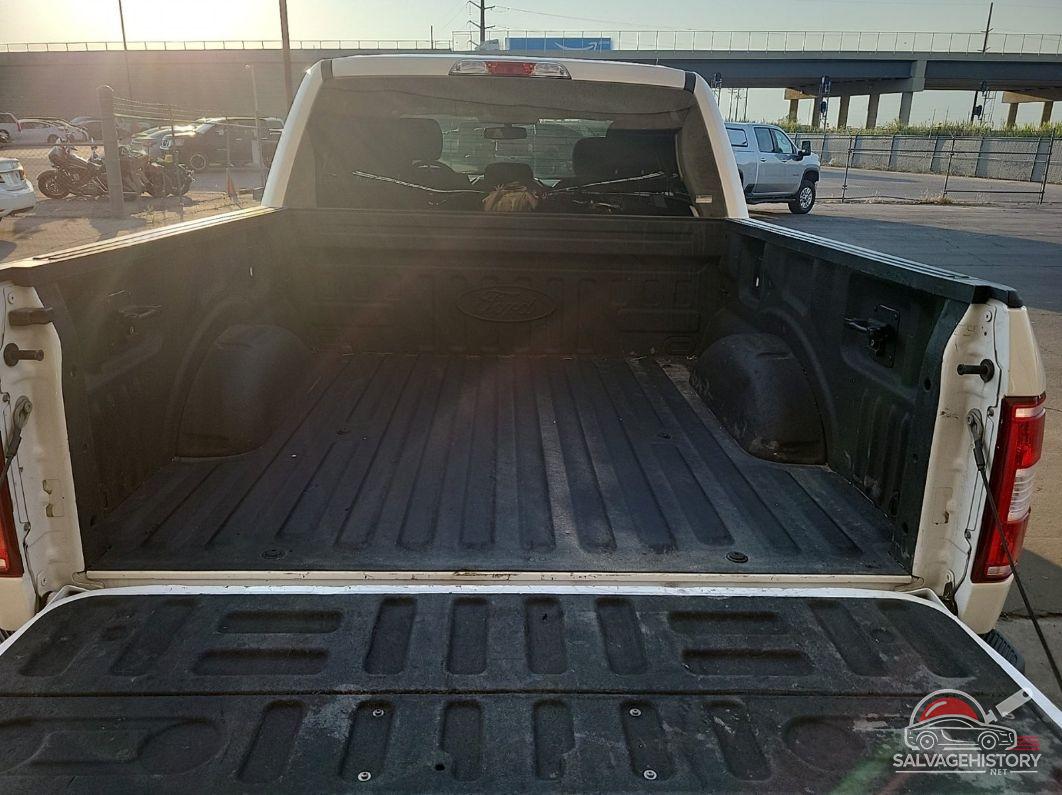 1FTEW1E5XJKF31257 2018 FORD F-150 photo no. 5