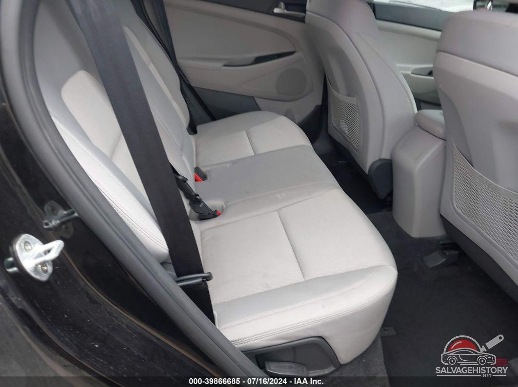 KM8J33A40JU808403 2018 HYUNDAI TUCSON photo no. 8