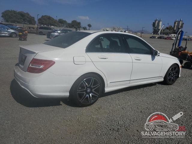 WDDGF4HB9DA811120 2013 MERCEDES-BENZ C-CLASS photo no. 3