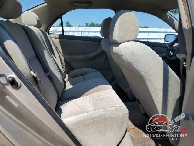 2T1BR32E74C238805 2004 TOYOTA COROLLA photo no. 10