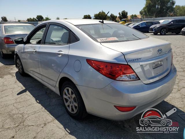 KMHCT4AE9DU453128 2013 HYUNDAI ACCENT photo no. 2